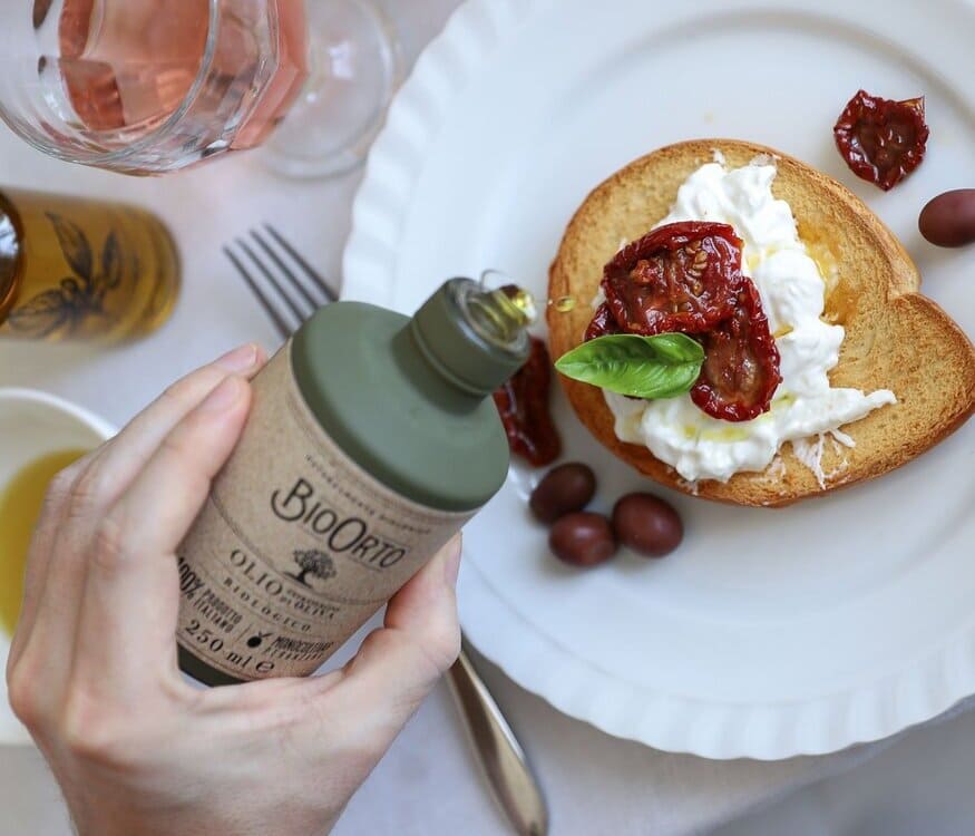 BIO ORTO - ORGANIC - OLIVE OIL - IMPORTED FROM ITALY - SALAD - BEST - HOME - COOKING - PASTA - DELICIOUS - FAST - DELIVERY
